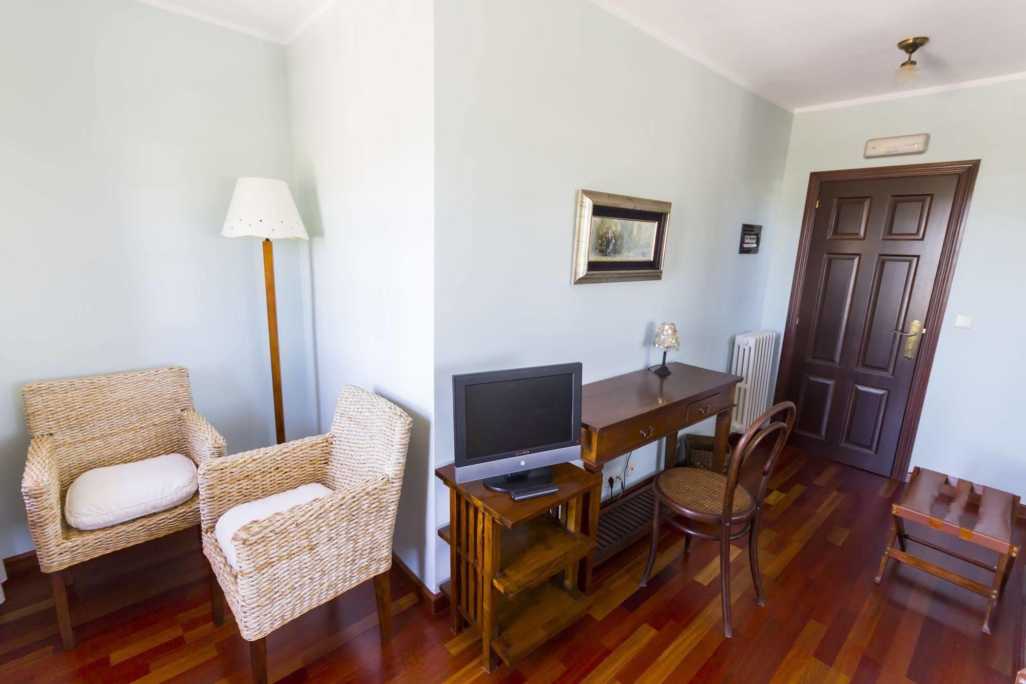 Hotel Rural Lacelo Villadecanes Luaran gambar